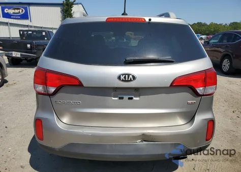 2015 Kia Sorento Lx from USA, damaged, VIN 5XYKT3A68FG632168